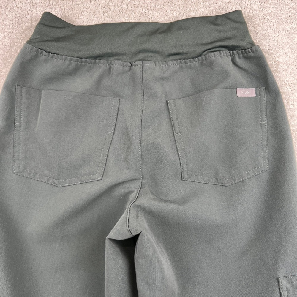 Figs Women's Scrub Set in Dark Green - Picture 16 of 16